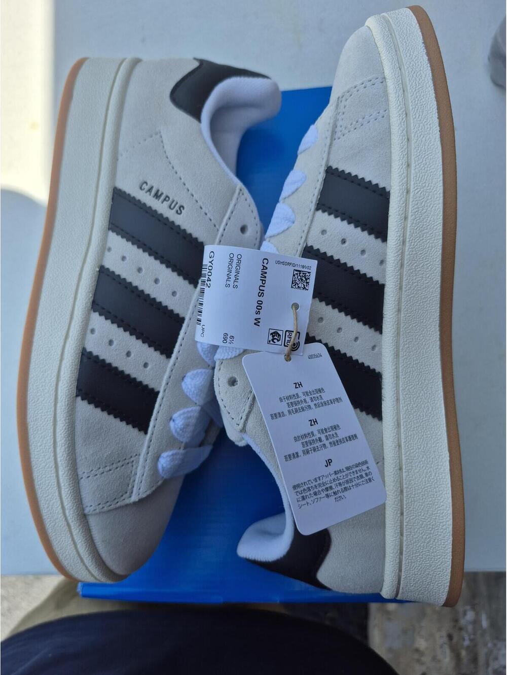 Adidas Originals Campus 00's White /Black Women's Size 8